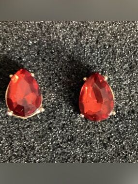 Red Teardrop Crystal Stud Earrings - Women Jewelry